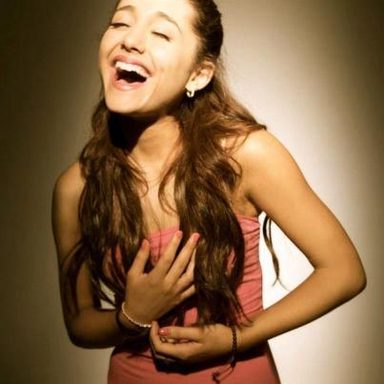 Ariana Grande photo 194