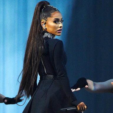 Ariana Grande photo 178