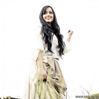 Ariely Bonatti photo 28