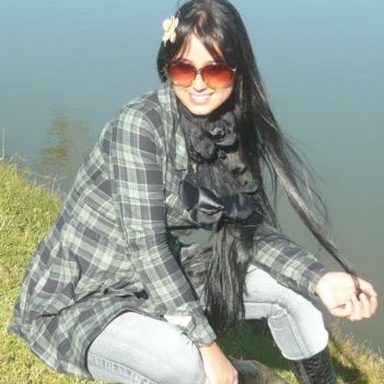 Ariely Bonatti photo 44