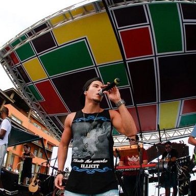 Arthur Aguiar photo 17