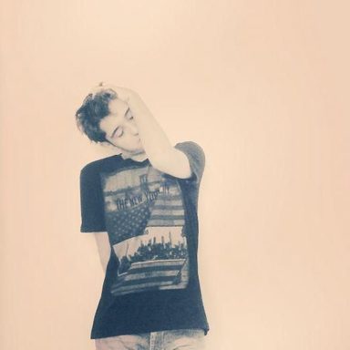 Arthur Mello photo 15