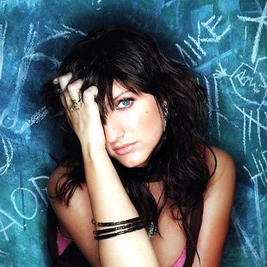 Ashlee Simpson photo 32