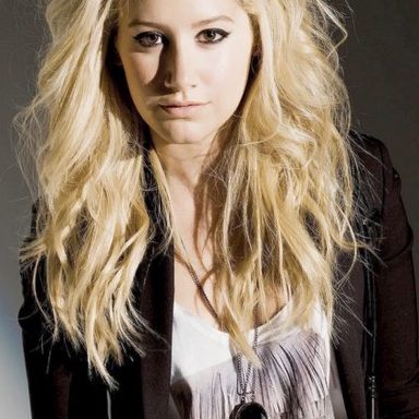 Ashley Tisdale photo 79