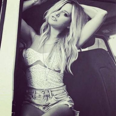 Ashley Tisdale photo 40
