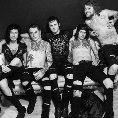 Asking Alexandria photo 35