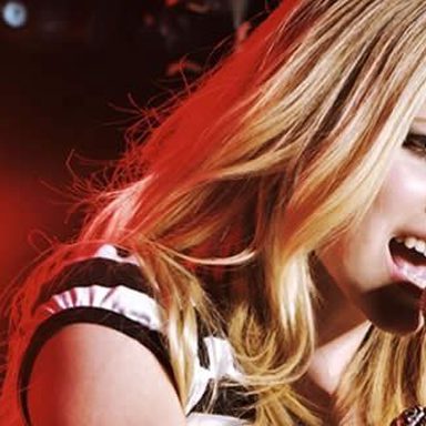 Avril Lavigne photo 148