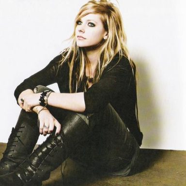 Avril Lavigne photo 151