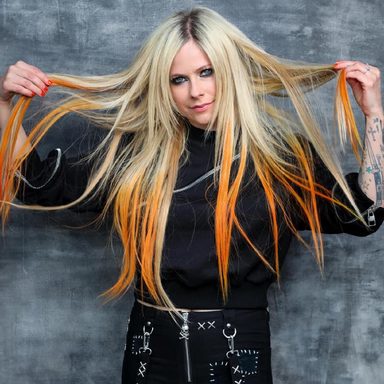 Avril Lavigne photo 20