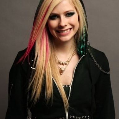 Avril Lavigne photo 197