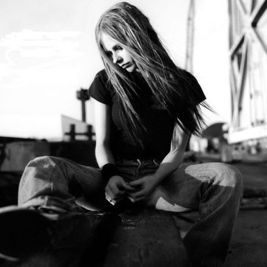 Avril Lavigne photo 398