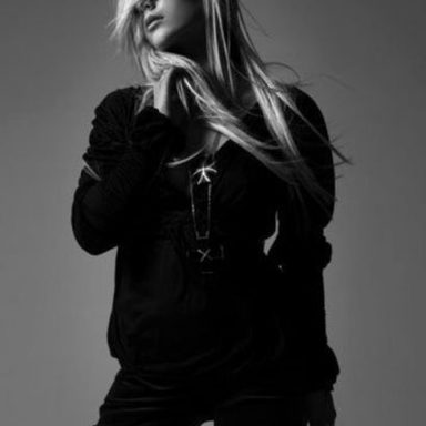 Avril Lavigne photo 224