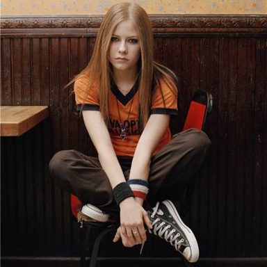 Avril Lavigne photo 335
