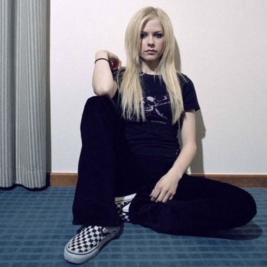 Avril Lavigne photo 303