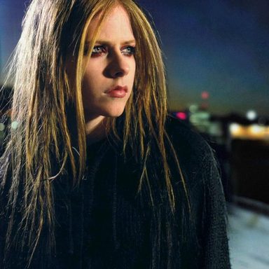 Avril Lavigne photo 50