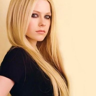 Avril Lavigne photo 344