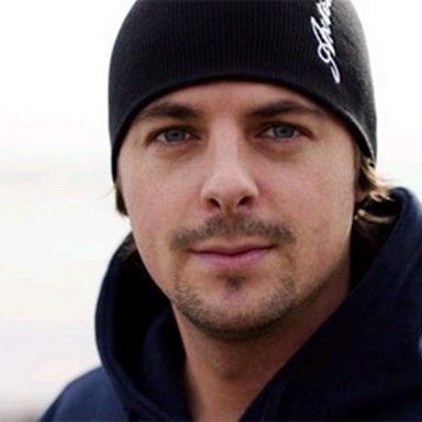 Axwell