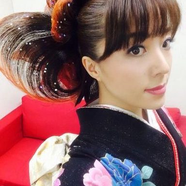 Ayaka Hirahara