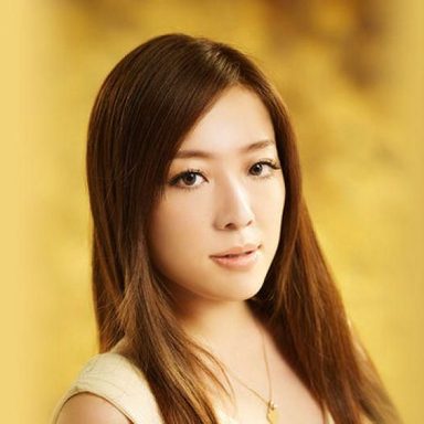 Ayaka Hirahara