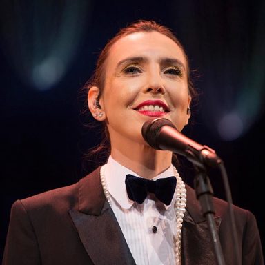 Adriana Calcanhotto photo 29