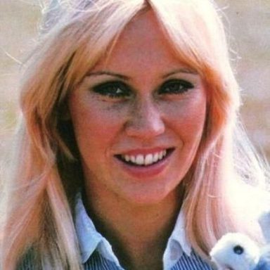 Agnetha Fältskog photo 13