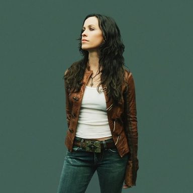 Alanis Morissette photo 9
