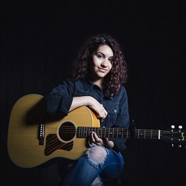 Alessia Cara photo 32