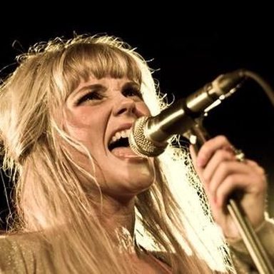 The Asteroids Galaxy Tour photo 10