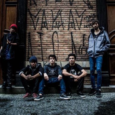 Banda Chaplet photo 21