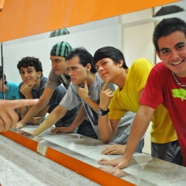 Banda Trina