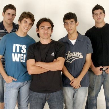 Banda Vertikal