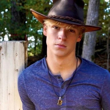 Baylee Littrell