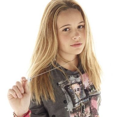 Bea Miller photo 37