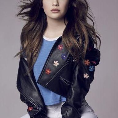 Bea Miller photo 17