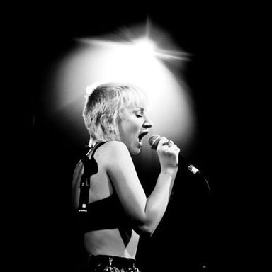 Bebe Black