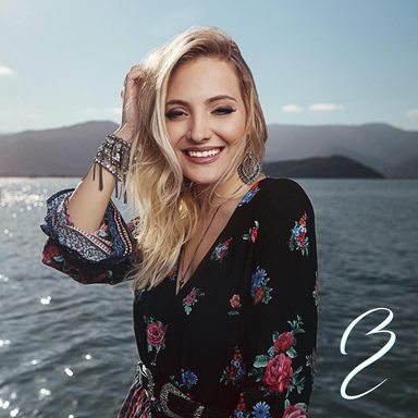 Bella Carazzatto