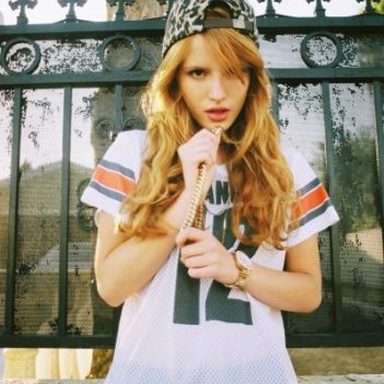 Bella Thorne photo 28