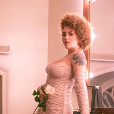 Bella Kahun