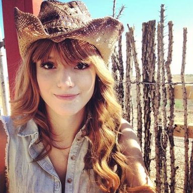 Bella Thorne photo 52