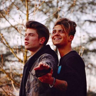 Benji & Fede photo 9