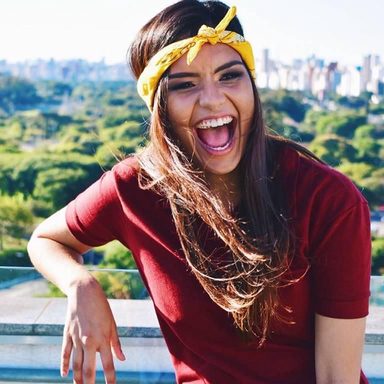 Bia Freitas
