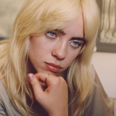 Billie Eilish photo 61