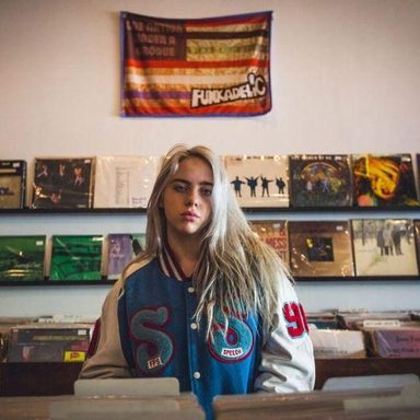 Billie Eilish photo 126