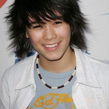 Booboo Stewart