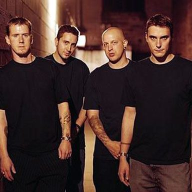Breaking Benjamin photo 16
