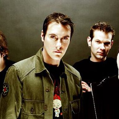 Breaking Benjamin photo 17