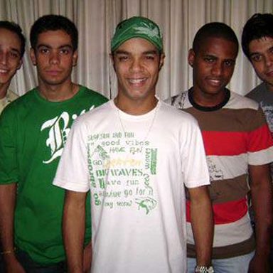Brincando De Samba