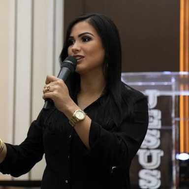 Bruna Olly