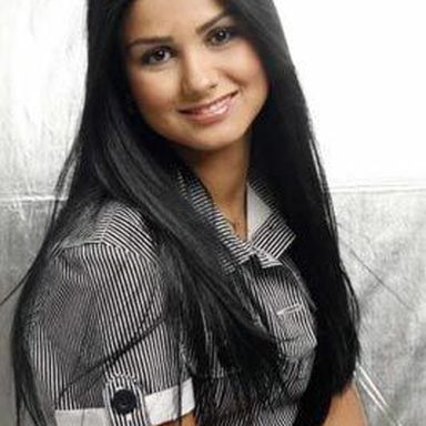 Bruna Olly photo 84
