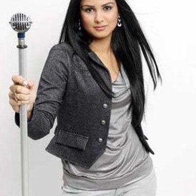 Bruna Olly photo 80